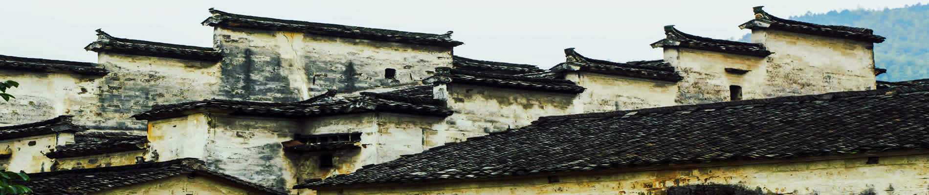 Tour with a local private tour guide to view the amazing scenery on the the fantastic Mt.Huangshan and  explore the Huizhou Ancient Town & unique regional culture and the charming Huizhou style architecture.