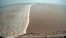 2017 Qiantang River Tidal Bore Watching Guideline