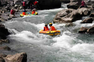 Half Day Tonglu Rafting Experience Tour from Hangzhou