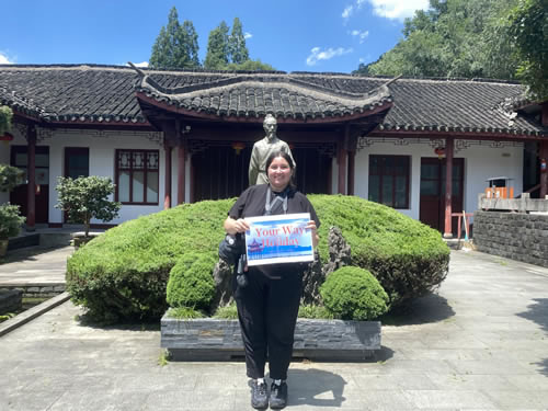 Golden Leaves & Tranquil Paths: A Breathtaking Day Tour in Hangzhou (Sep.–Nov.)