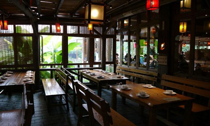 Green_Tea_Restaurant_4.jpg