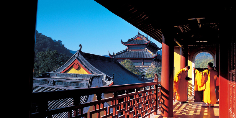 Lingyin_Temple_hangzhou.jpg