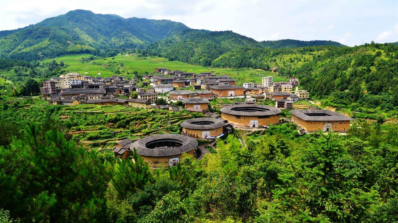 Chuxi_Tulou_Cluster.jpg