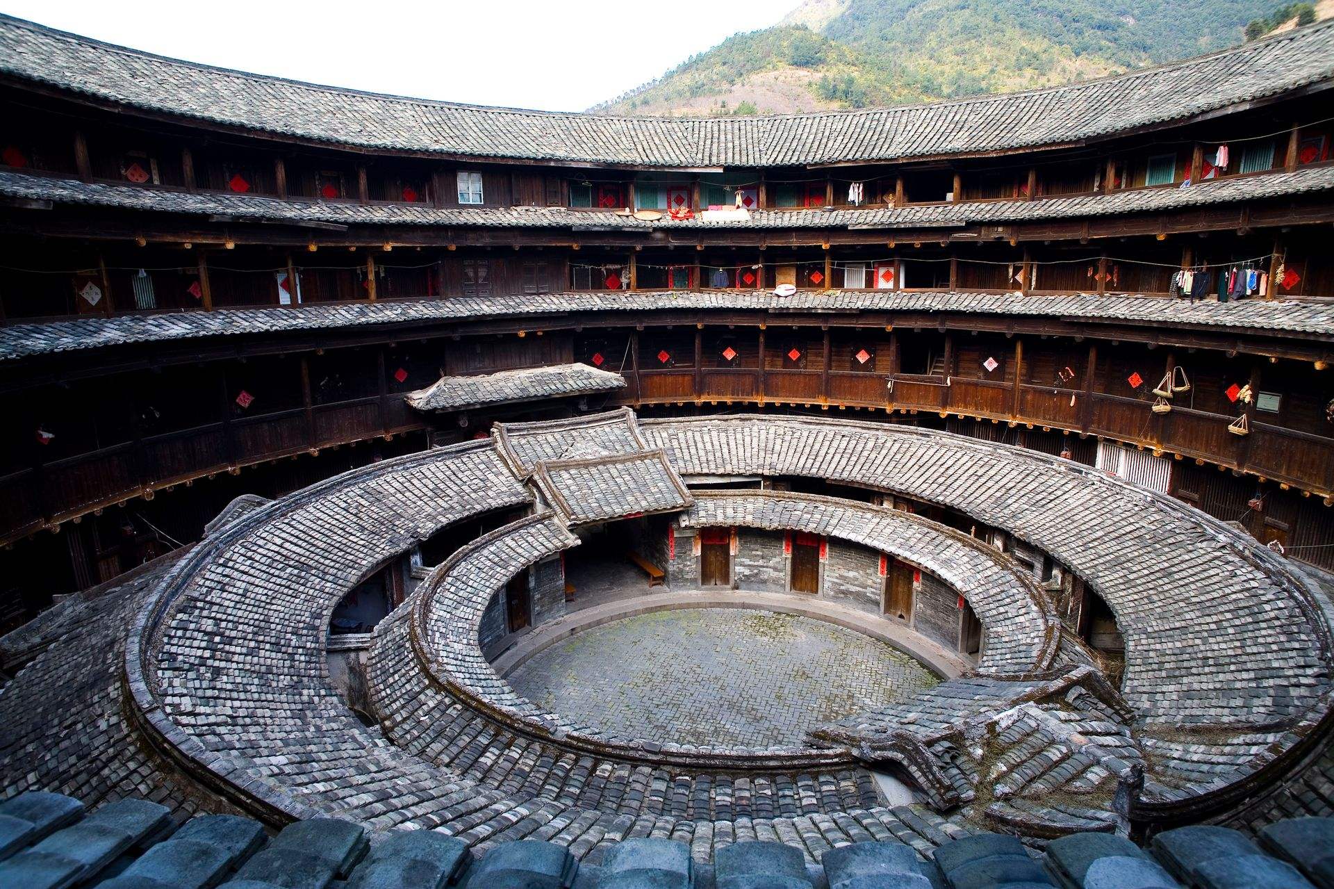 Yongding_Tulou_1.jpg