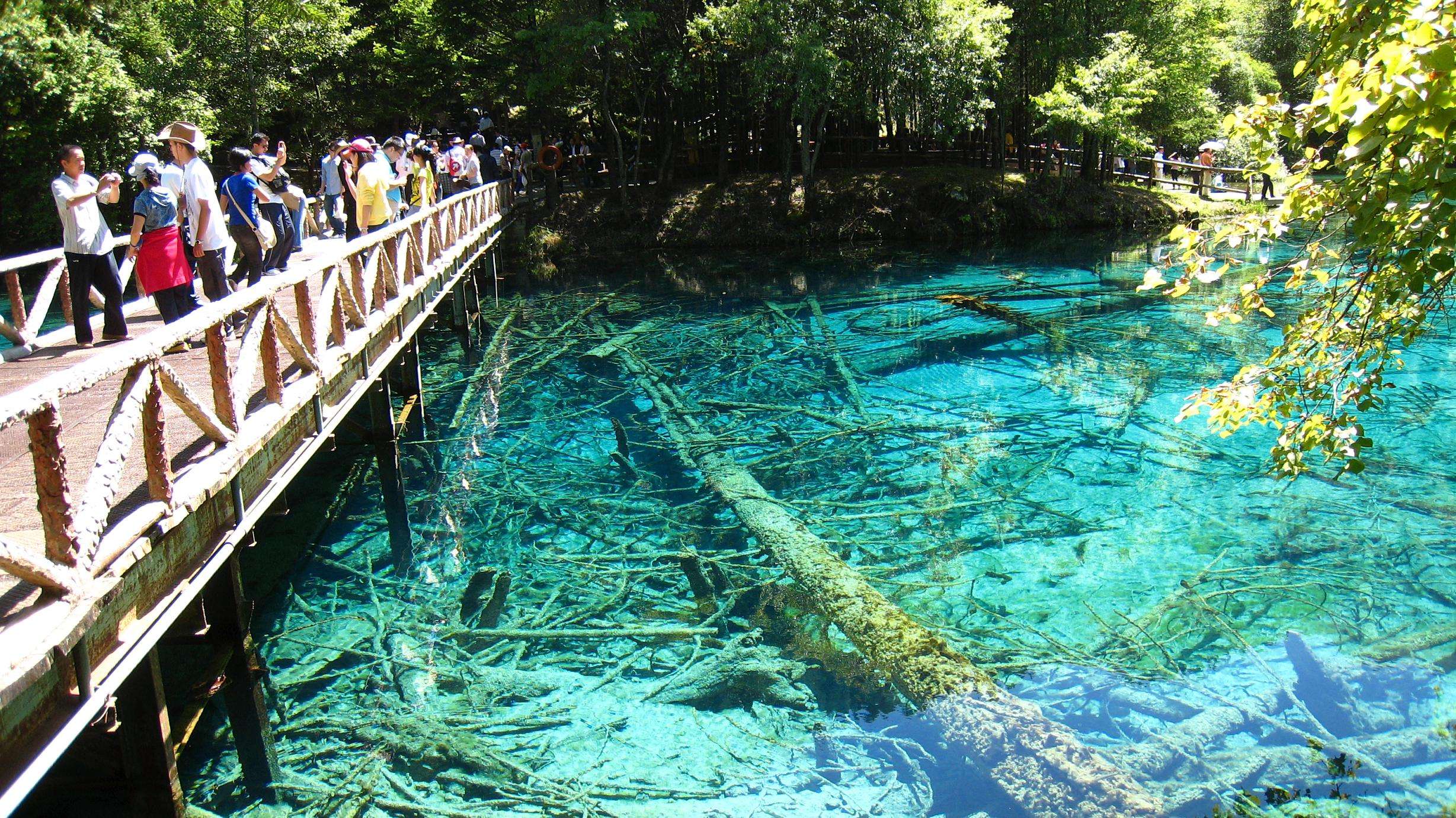 Jiuzhaigou-1.jpg