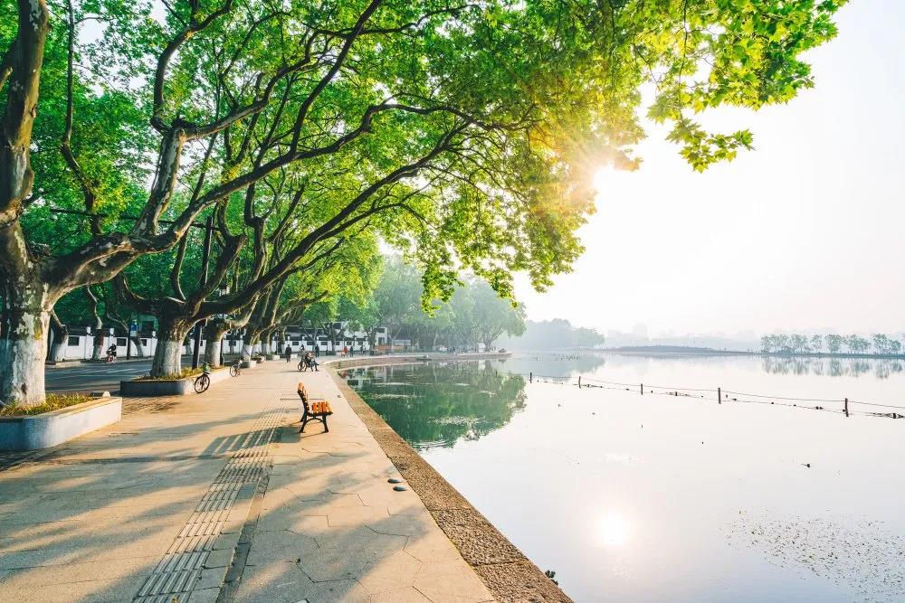 west_lake_hangzhou_tour.jpg