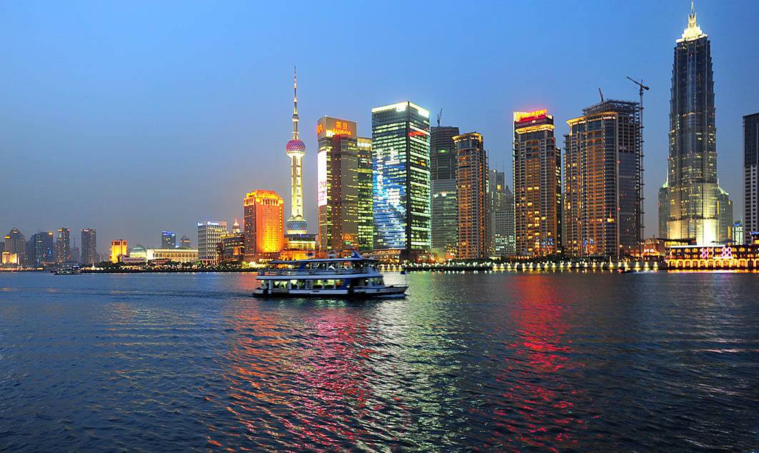 Huangpu-River-Cruise-Shanghai