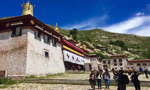sera-monastery-Lhasa