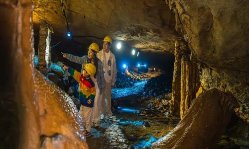 cave-adventure-Tonglu