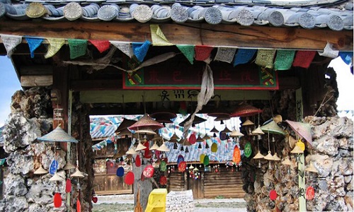 Dongba-Culture-Workshop-in-Lijiang-Yunnan