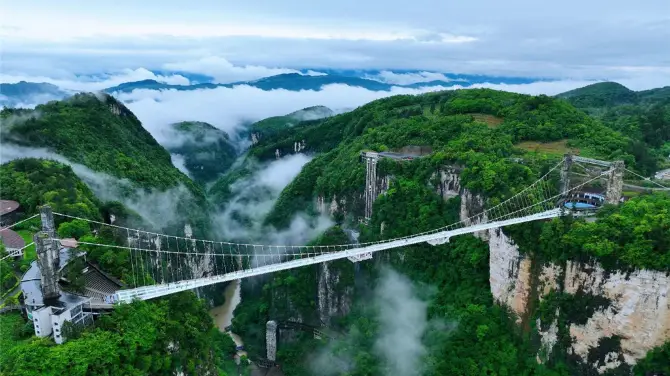 Zhangjiajie-Grand-Canyon