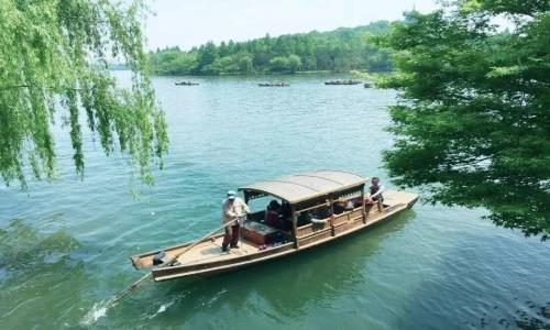 private-boat