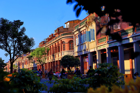 East-Street