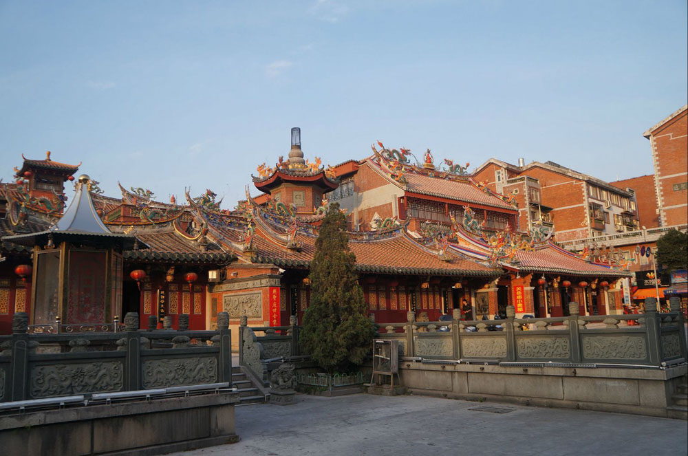 Guanyue-Temple2