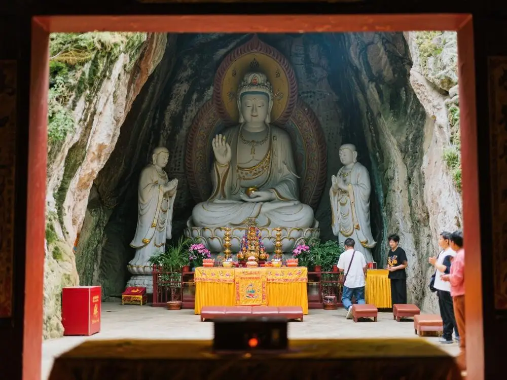 Guanyin-Cave Guanyin-Cave