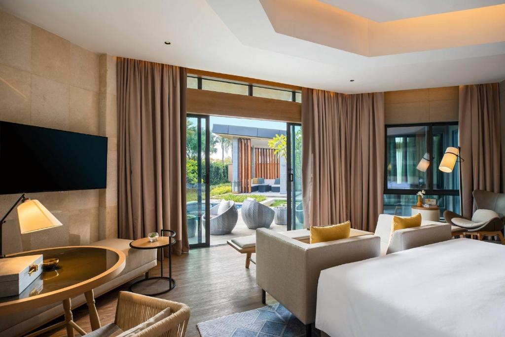 Renaissance-Xiamen-Hotel2