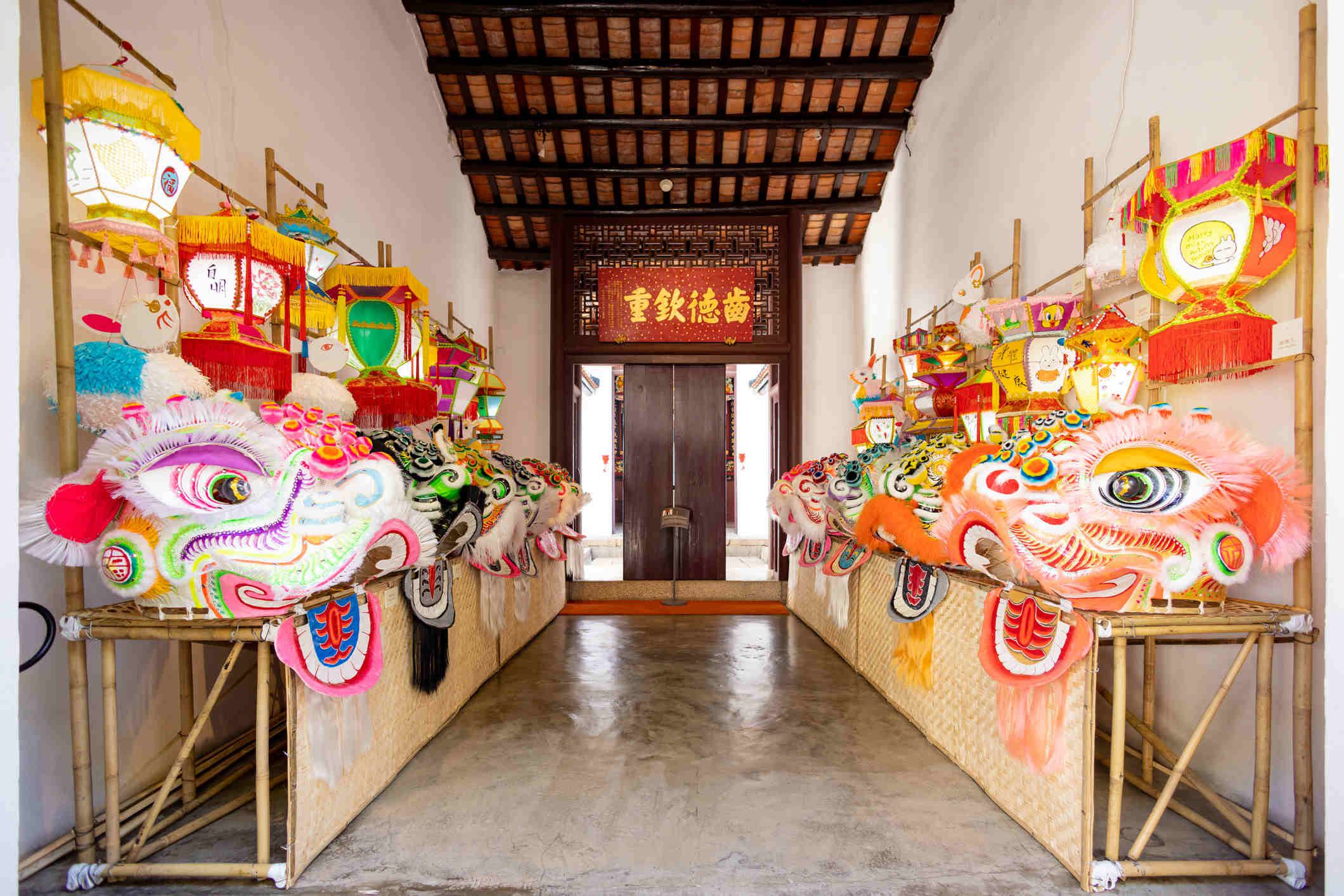 Traditional-Paper-Crafting-in-Xiamen2