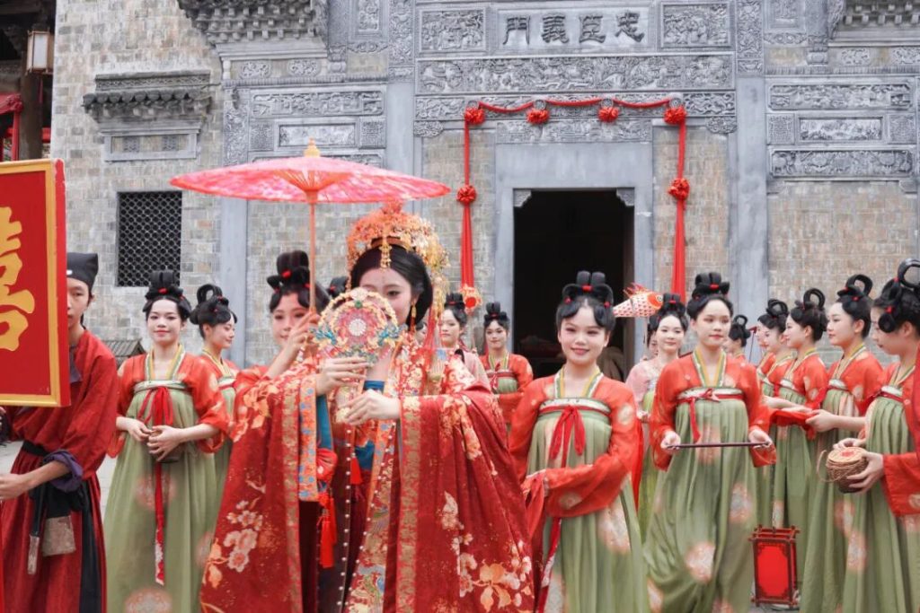 Chinese-wedding-ceremony