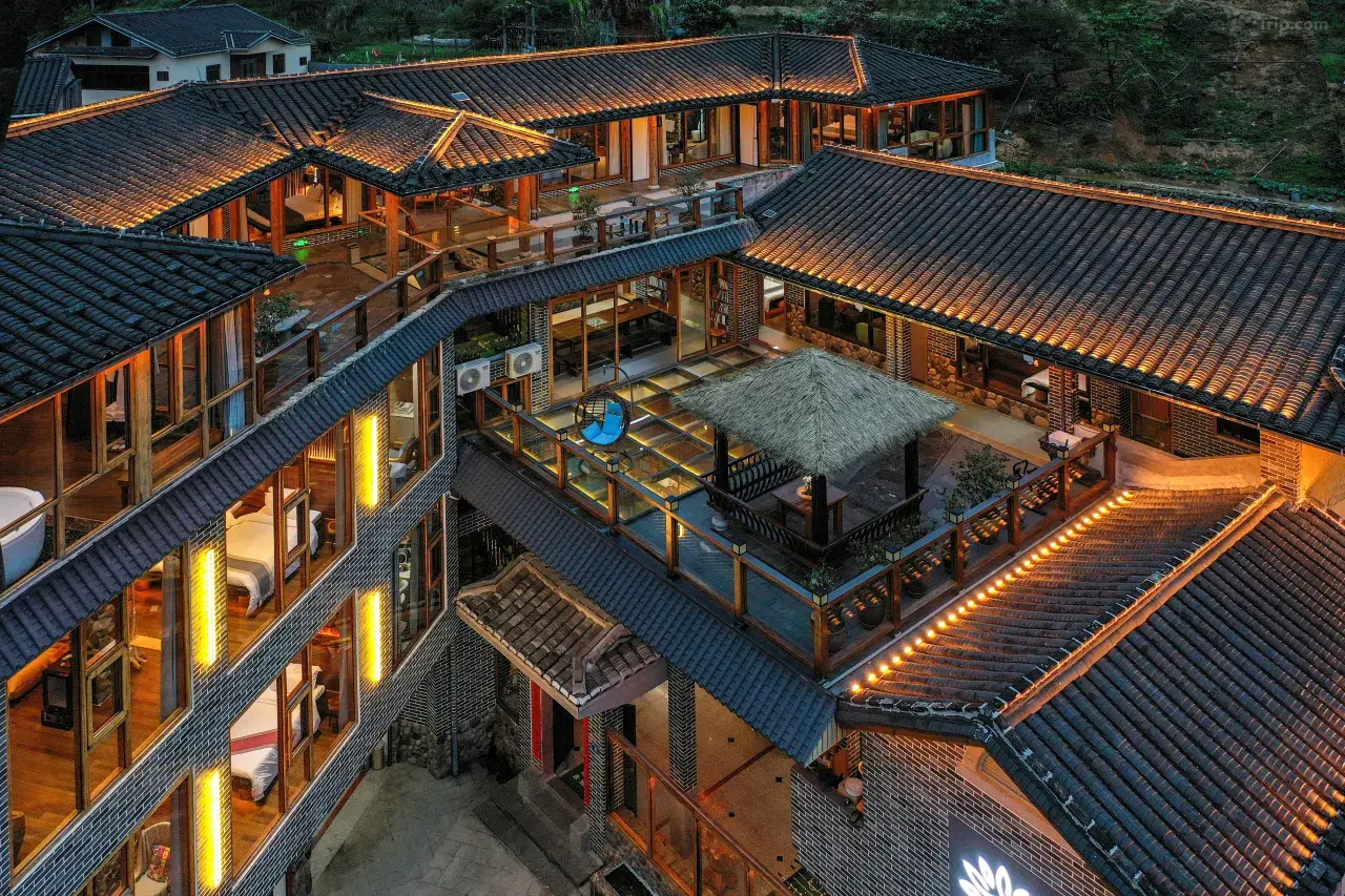 Tea-Charm-Tea-Culture-Theme-Homestay