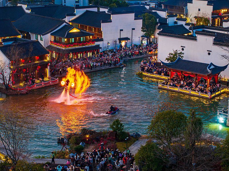 Song-Dynasty-Town-River3