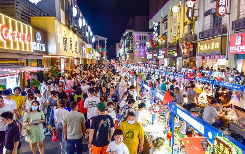 Wulin-Night-Market