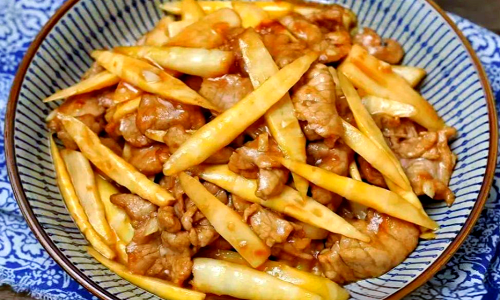 Bamboo-Shoot-and-Pork-Belly-Stew