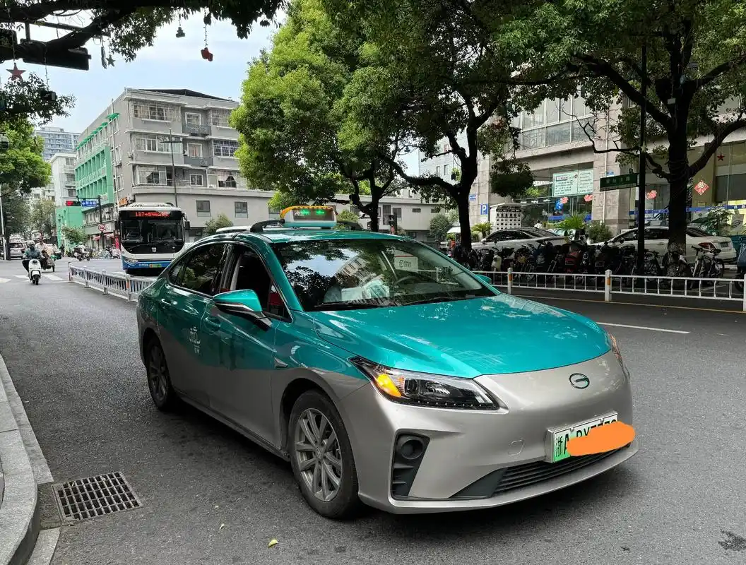 Hangzhou-Taxi1